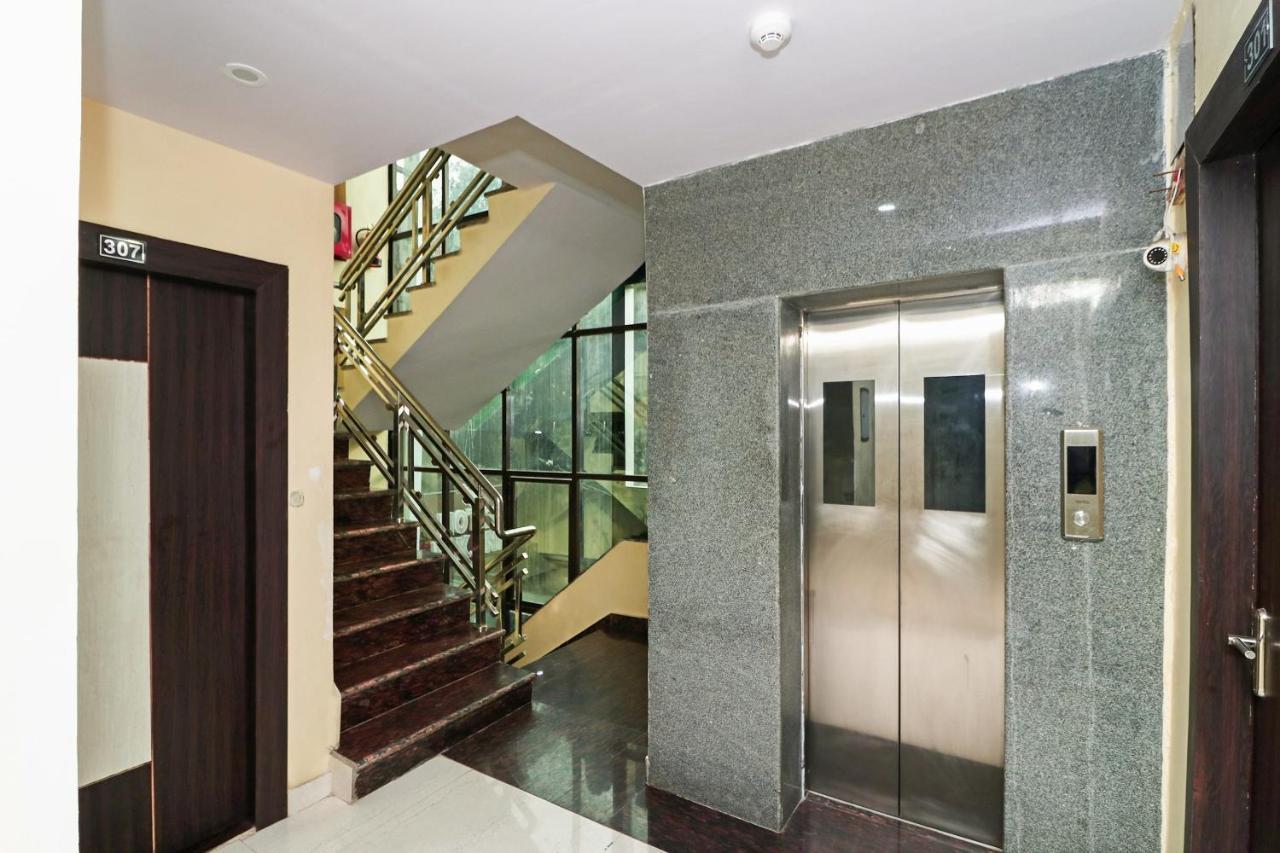 Oyo 15169 Hotel Rk Inn Lucknow Bagian luar foto