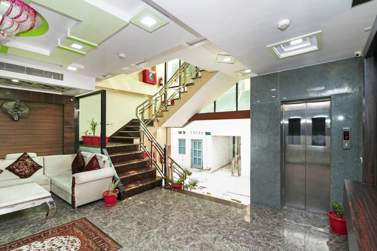 Oyo 15169 Hotel Rk Inn Lucknow Bagian luar foto
