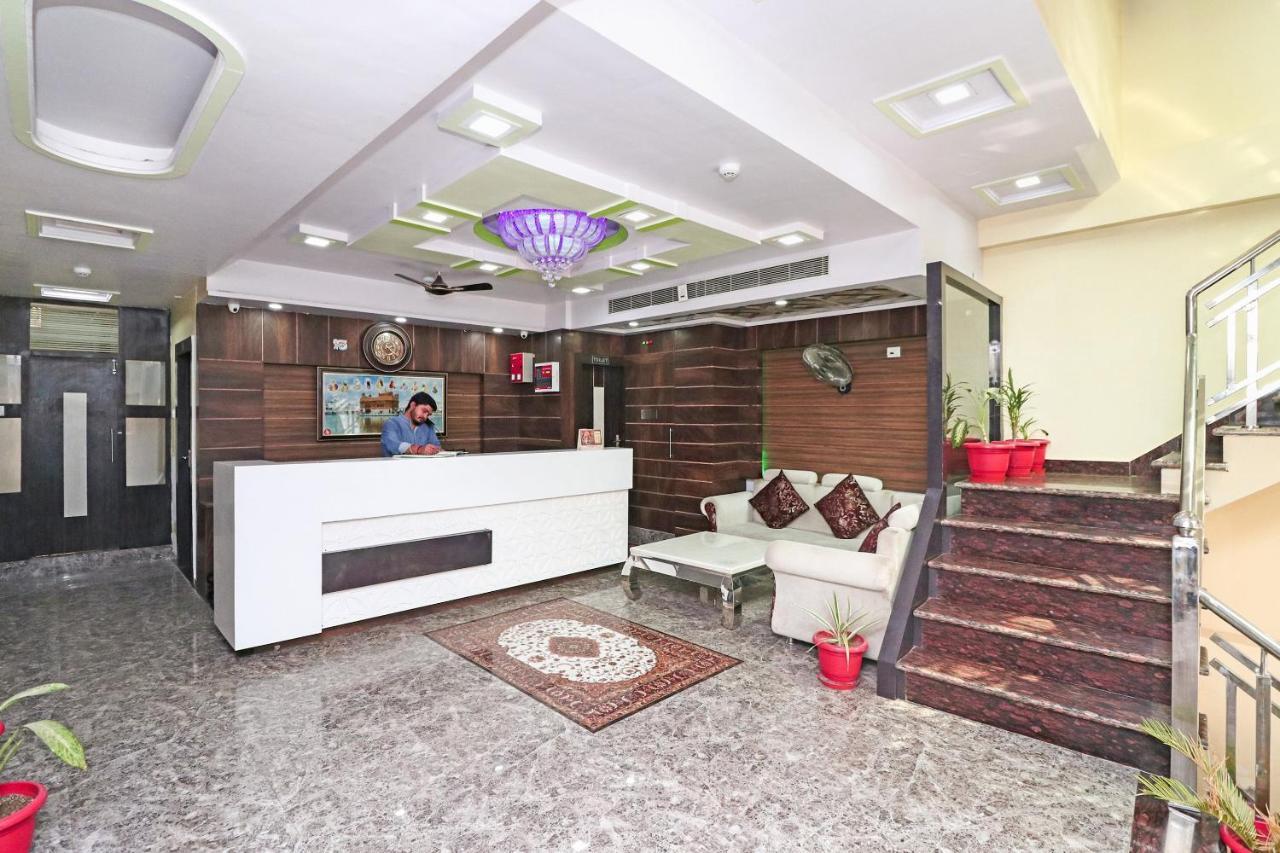 Oyo 15169 Hotel Rk Inn Lucknow Bagian luar foto