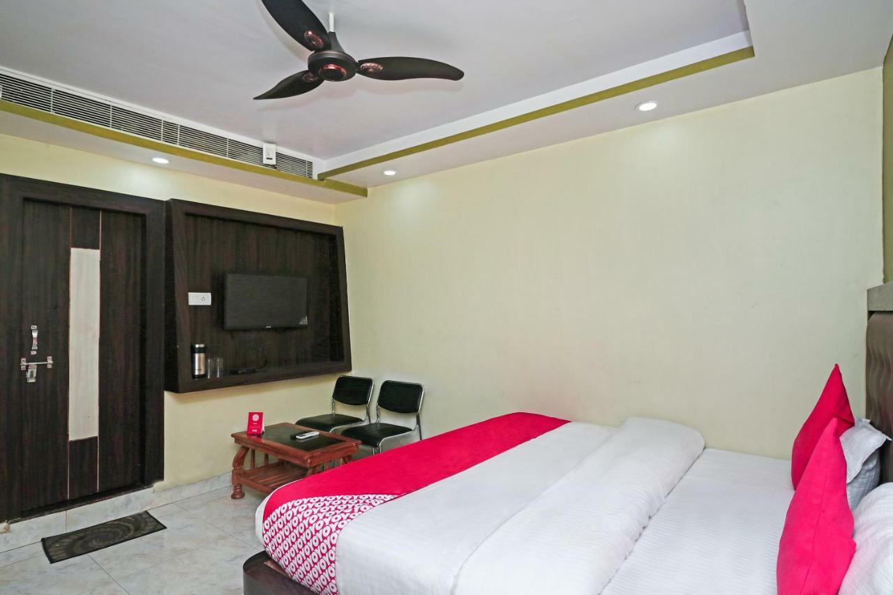 Oyo 15169 Hotel Rk Inn Lucknow Bagian luar foto