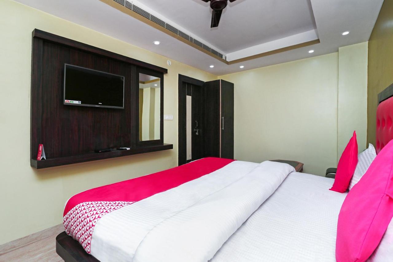 Oyo 15169 Hotel Rk Inn Lucknow Bagian luar foto